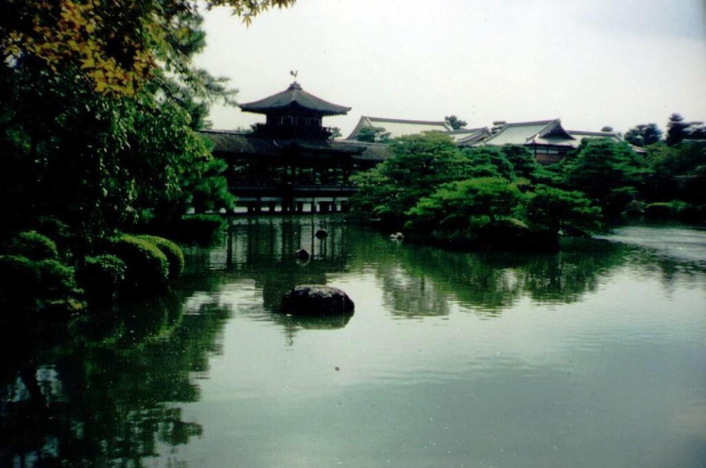 Kyoto - Parcul templului Heian-Jinju